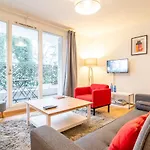 Superbe appart proche Gares - Terrasse et parking
