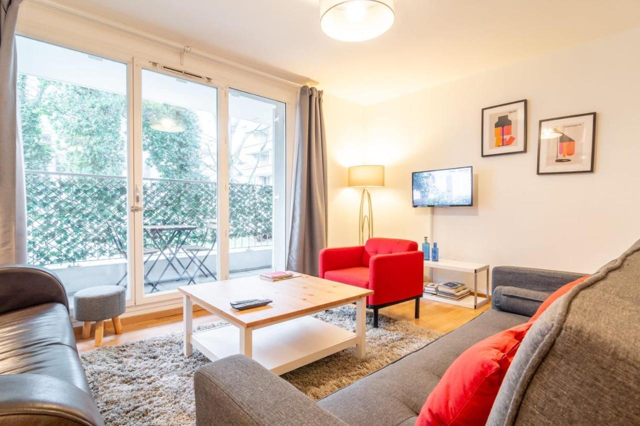 Appartement Centre - Cozy Ap With Terrace & Parking