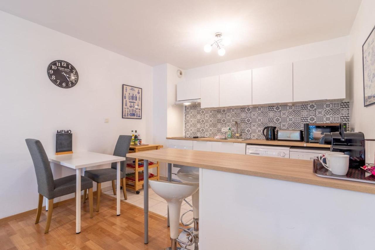 Centre - Cozy Ap With Terrace & Parking Appartement *
